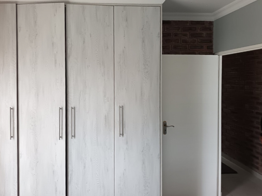 7 Bedroom Property for Sale in Dana Bay Western Cape